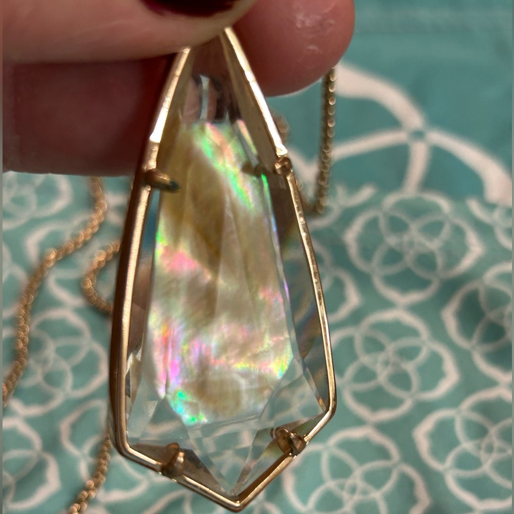 Kendra Scott Carole necklace rose gold, clear brown mother of pearl pendant.